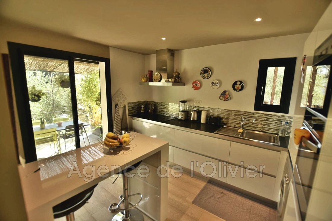 Villa in Valbonne, Provence-Alpes-Côte d'Azur, France 4 - 16542873