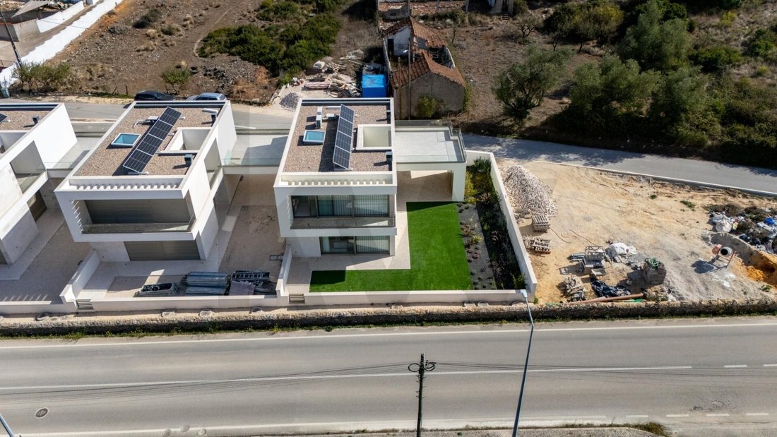 Townhouse in Rio Maior, Santarem District, Portugal 1 - 16542564
