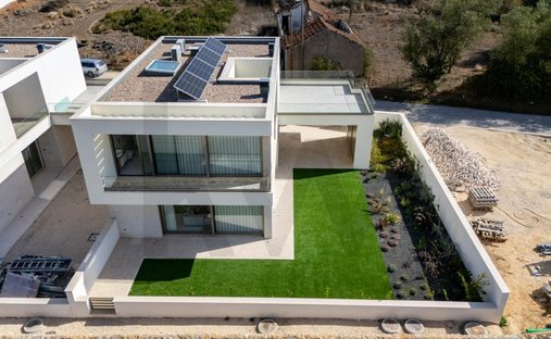 Townhouse in Rio Maior, Santarem District, Portugal 1