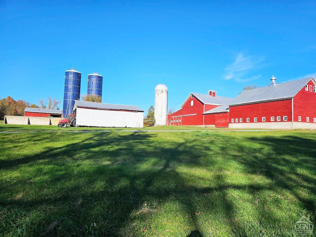 Farm Ranch in Hudson, New York, United States 1 - 16539842