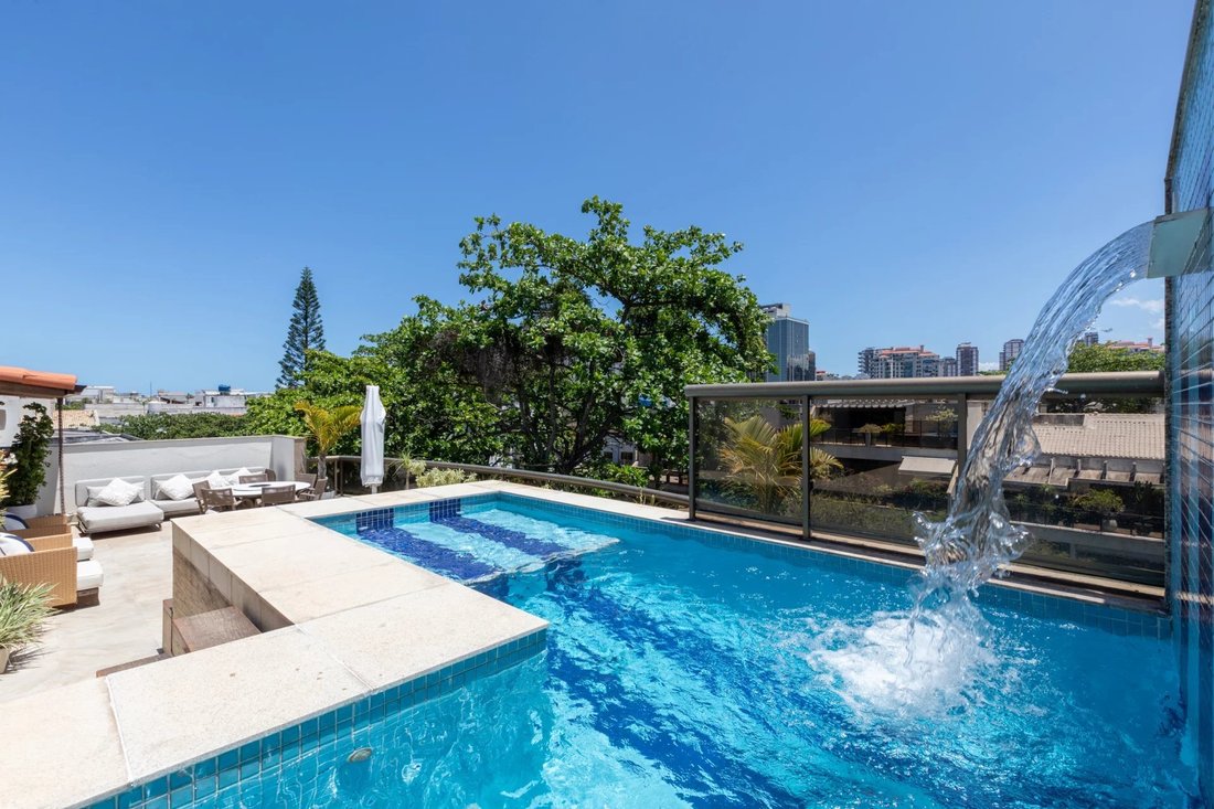 Apartment in Rio de Janeiro, State of Rio de Janeiro, Brazil 1 - 16541402
