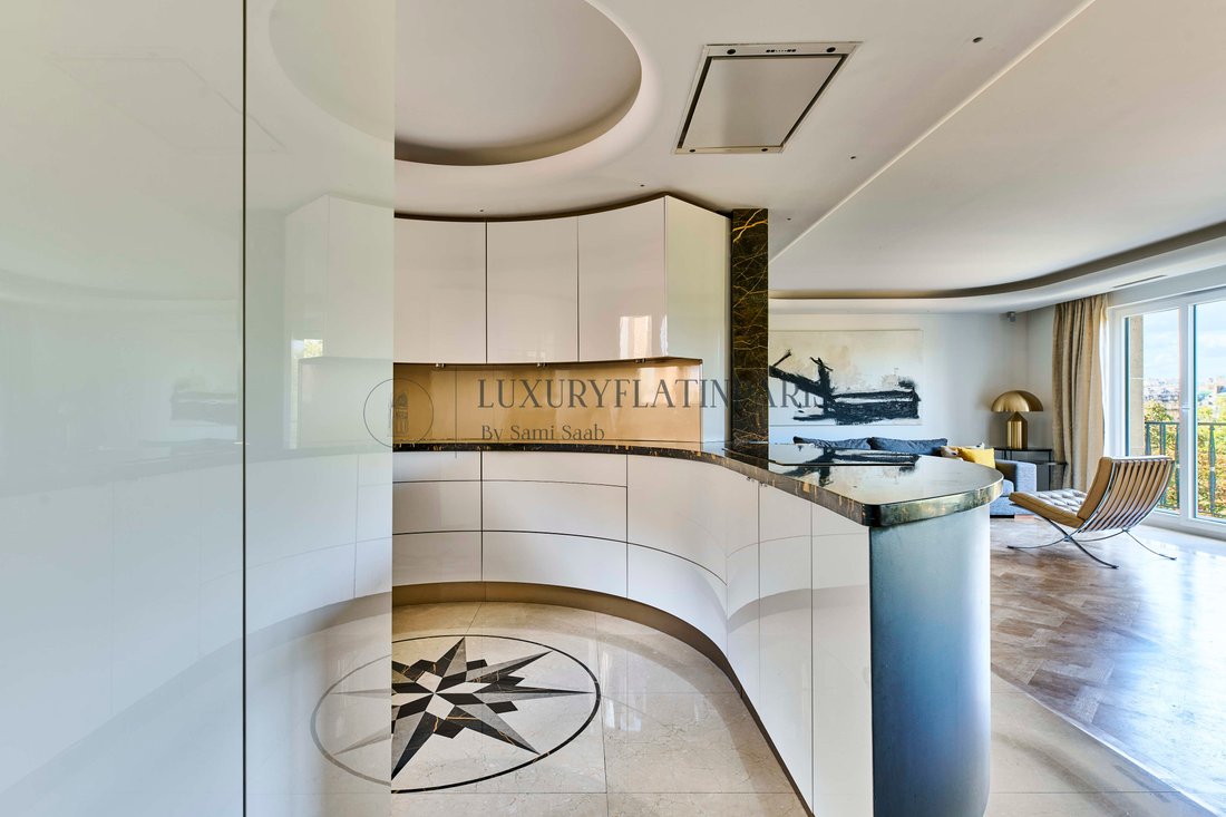 Apartment in Gros Caillou, Paris 7e Arrondissement, Paris 4 - 16539407