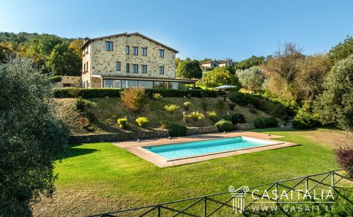 Country House in San Venanzo, Umbria, Italy 1