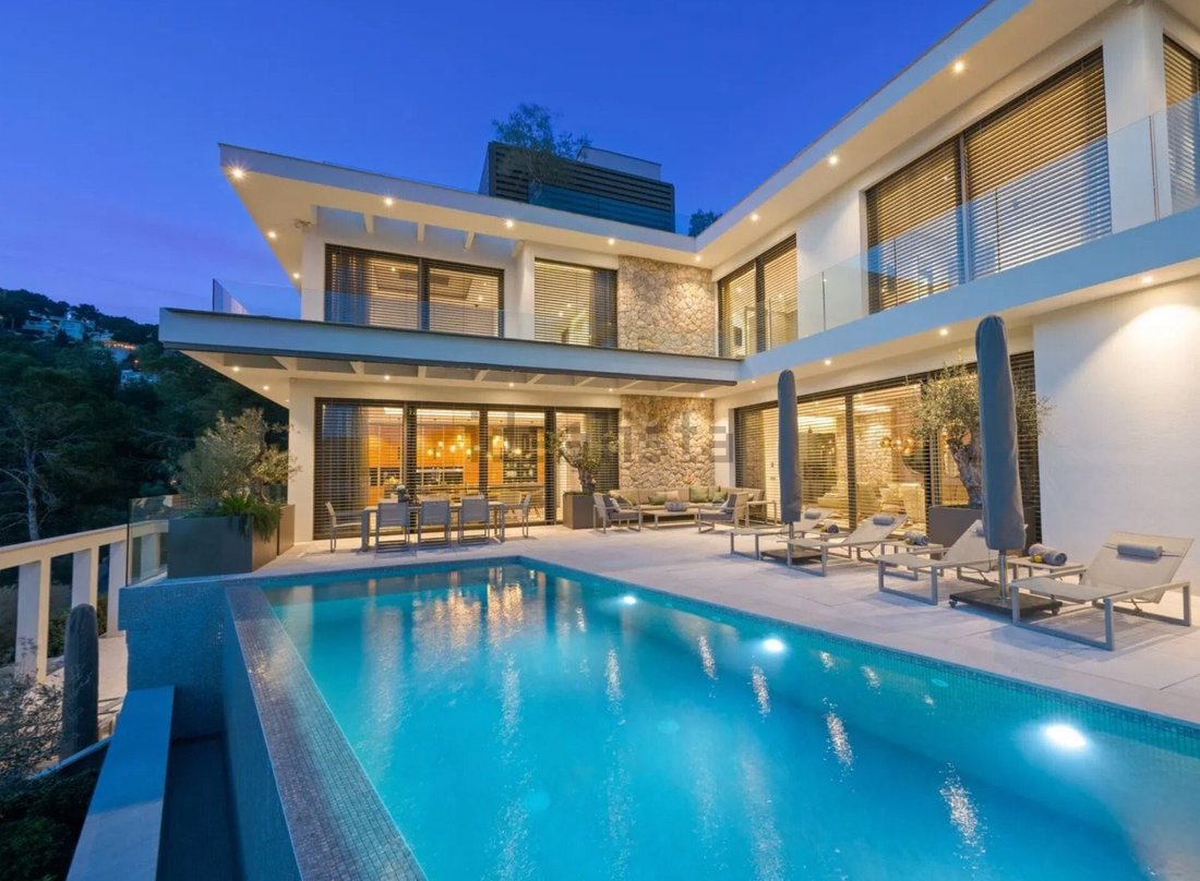 Villa in Port d'Andratx, Andratx, Balearic Islands 1 - 16539050