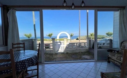 Castle for Sale in Saint-Michel-Chef-Chef, Pays de la Loire, France