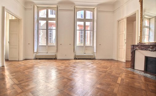 Apartment in Saint Cyprien, Toulouse, France 1