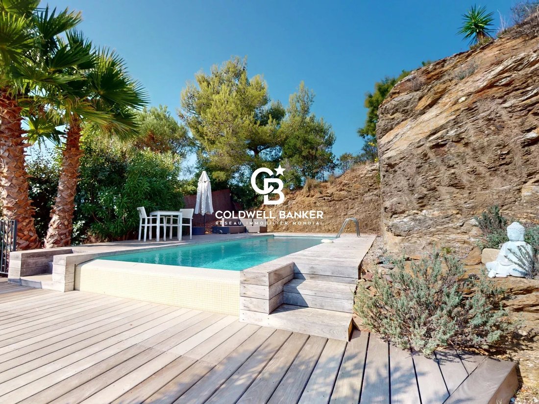Villa in Rayol-Canadel-sur-Mer, Provence-Alpes-Côte d'Azur, France 4 - 16541102