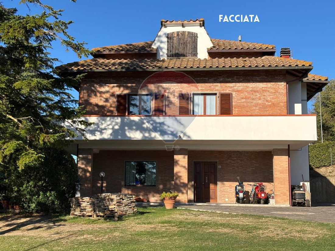 Villa in Roccastrada, Tuscany, Italy 1 - 16541496