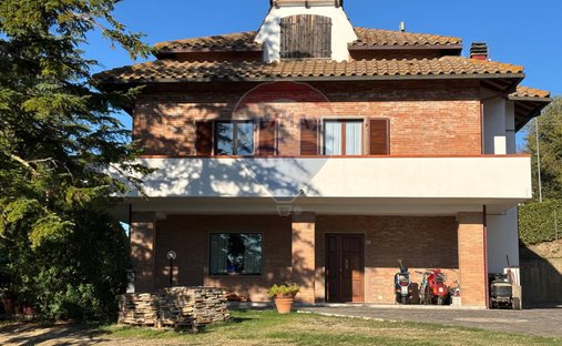 Villa in Roccastrada, Tuscany, Italy 1