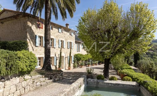 Villa in Opio, Provence-Alpes-Côte d'Azur, France 1