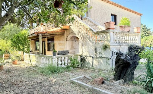House in Espace Villeroy-Les Quilles, Sète, France 1