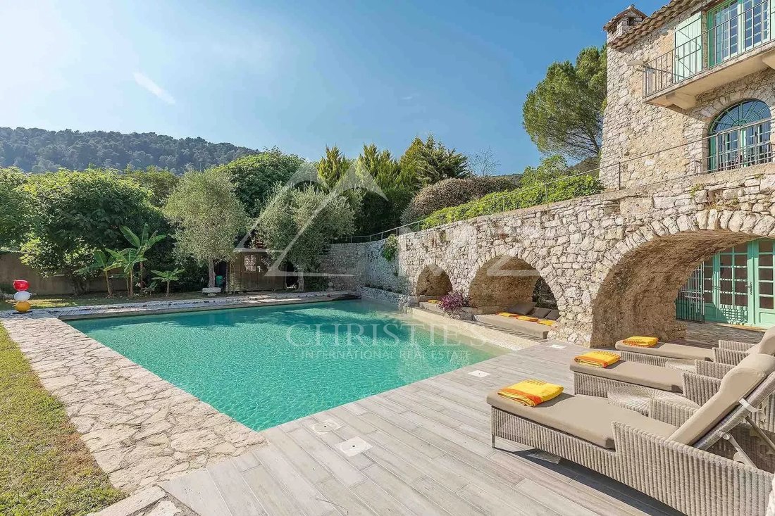 Villa in Saint-Paul-de-Vence, Provence-Alpes-Côte d'Azur, France 3 - 12608866