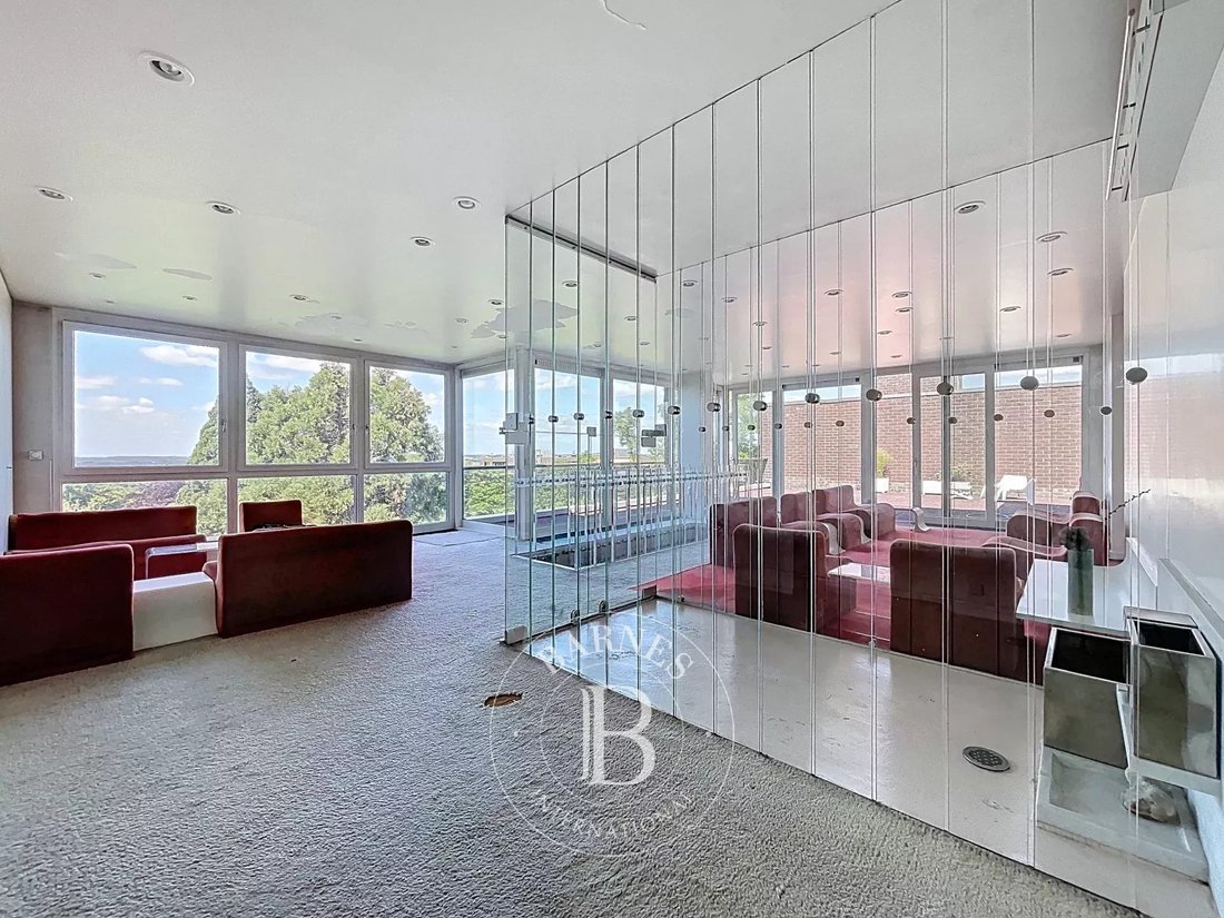 What is a Penthouse Apartment? Why They Stand Out From the Rest - Penthouse View Apartments With Private Observatory Access