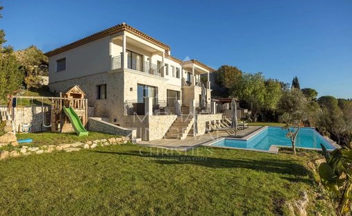 Villa in Saint-Paul-de-Vence, Provence-Alpes-Côte d'Azur, France 1