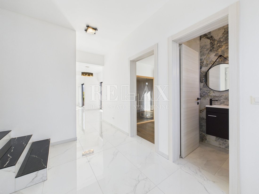 House in Kornic, Primorje-Gorski Kotar County, Croatia 2 - 16541055