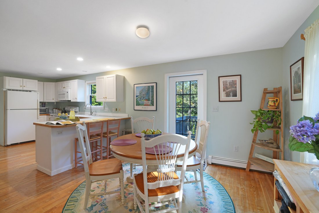House in Oak Bluffs, Massachusetts, United States 3 - 16539577