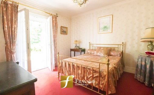 Castle for Sale in Auray, Brittany, France