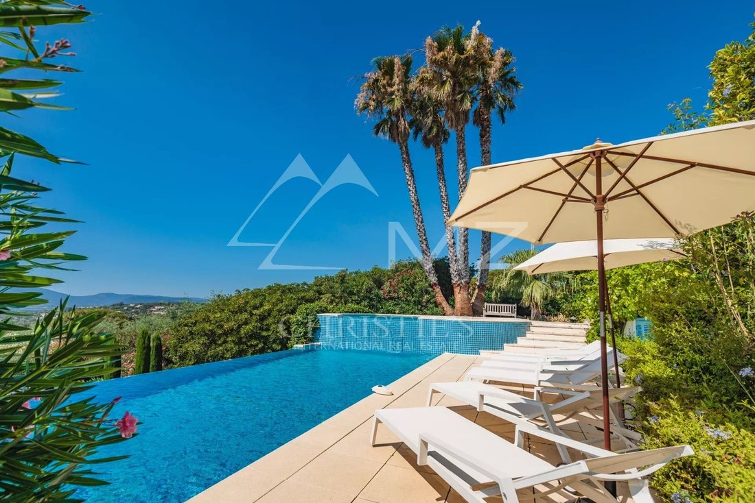 House in Grimaud, Provence-Alpes-Côte d'Azur, France 4 - 12970950