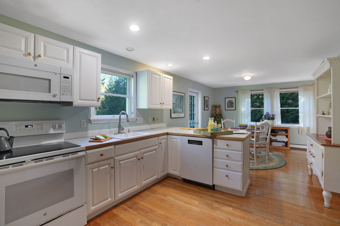 House in Oak Bluffs, Massachusetts, United States 4 - 16539577