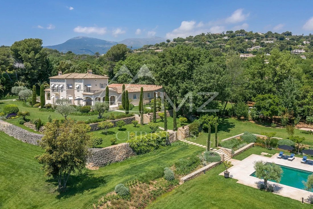 Villa in Centre du Village, La Colle-sur-Loup, France 1 - 12506960