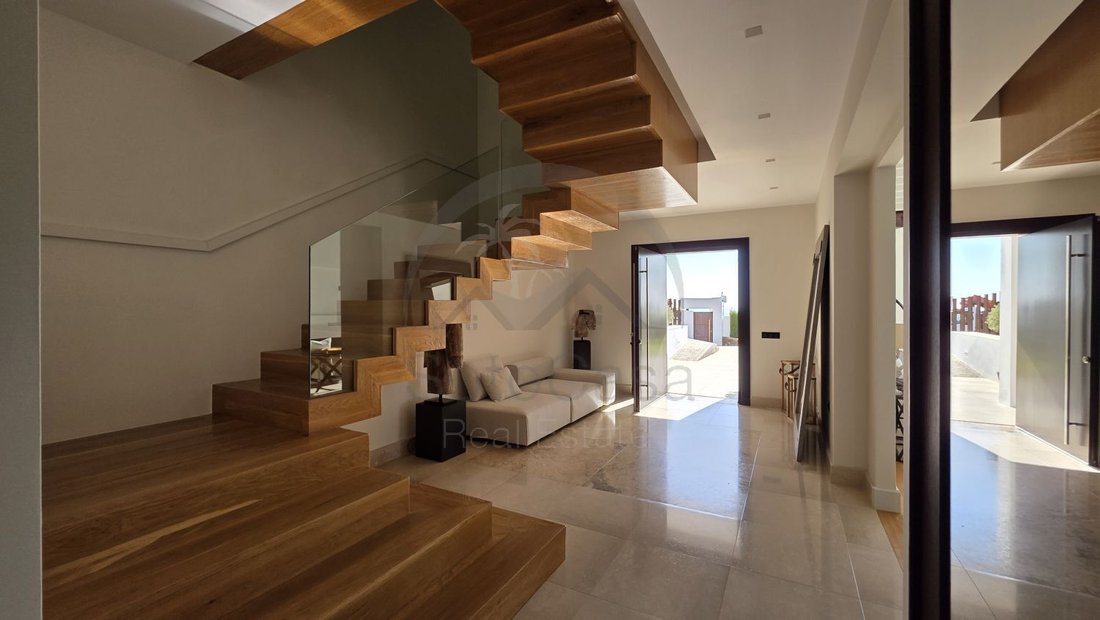 Villa in Sotogrande, San Roque, Andalusia 5 - 15557423