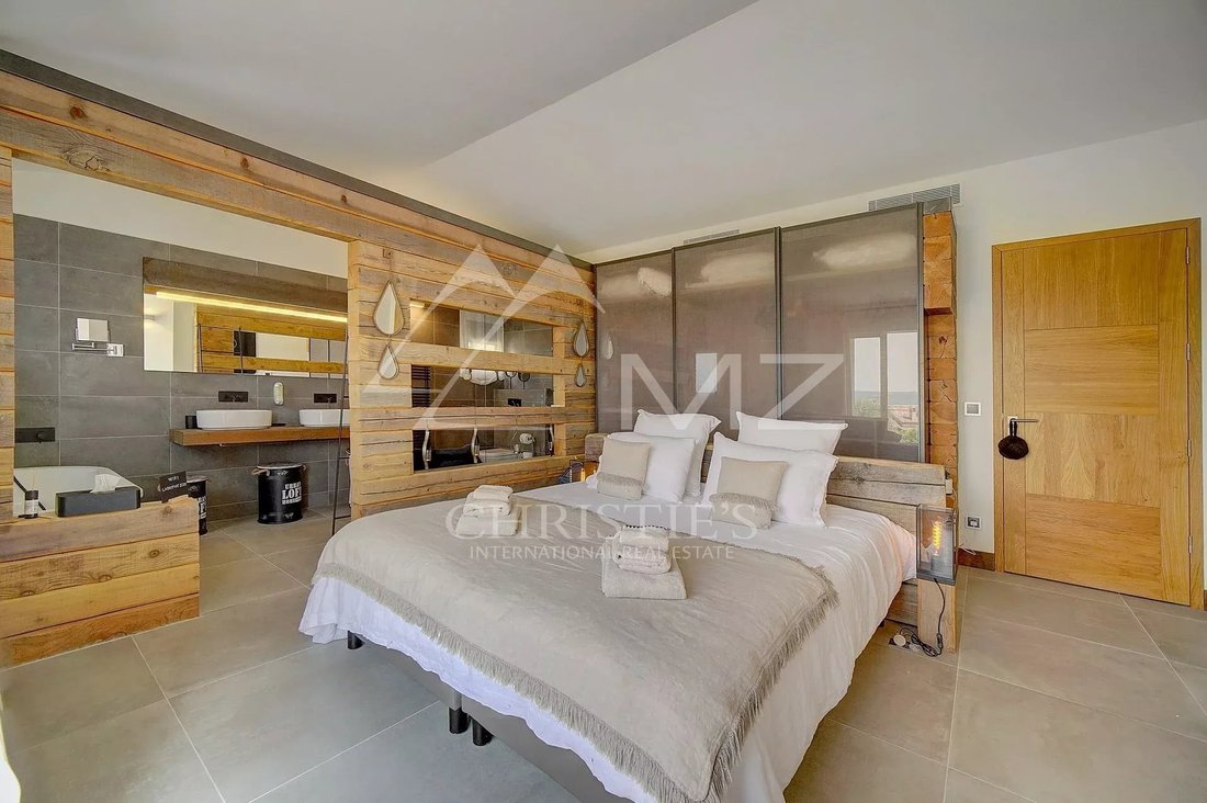 Villa in Saint-Paul-de-Vence, Provence-Alpes-Côte d'Azur, France 4 - 12506929