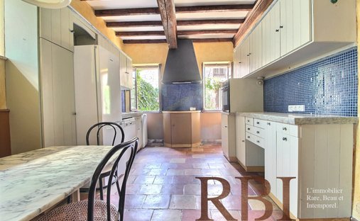 Castle for Sale in Castelnaudary, Occitanie, France