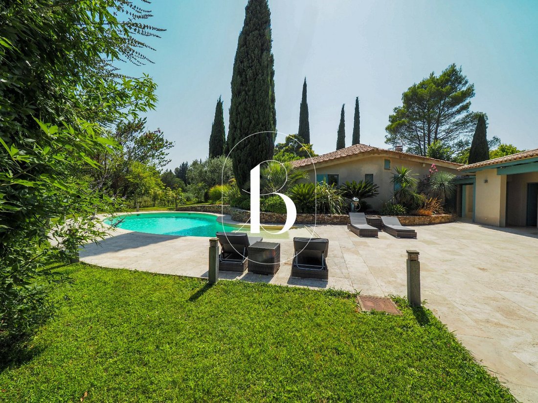 House in Uzès, Occitania, France 2 - 16246783