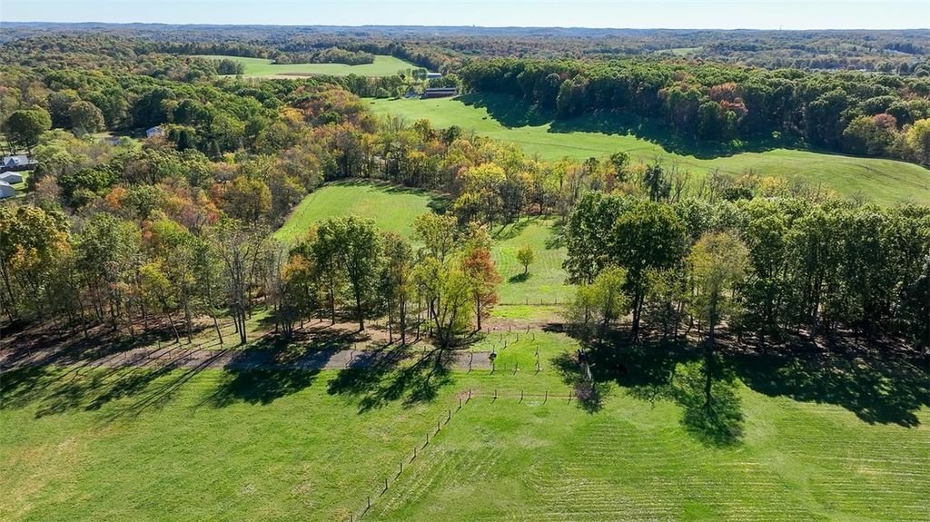 House in West Saxonburg, Pennsylvania, United States 3 - 16541907