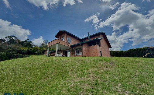 Finca in Rionegro, Antioquia, Colombia 1