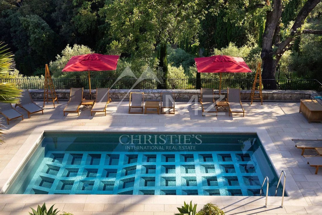 Villa in Saint-Paul-de-Vence, Provence-Alpes-Côte d'Azur, France 3 - 12670039
