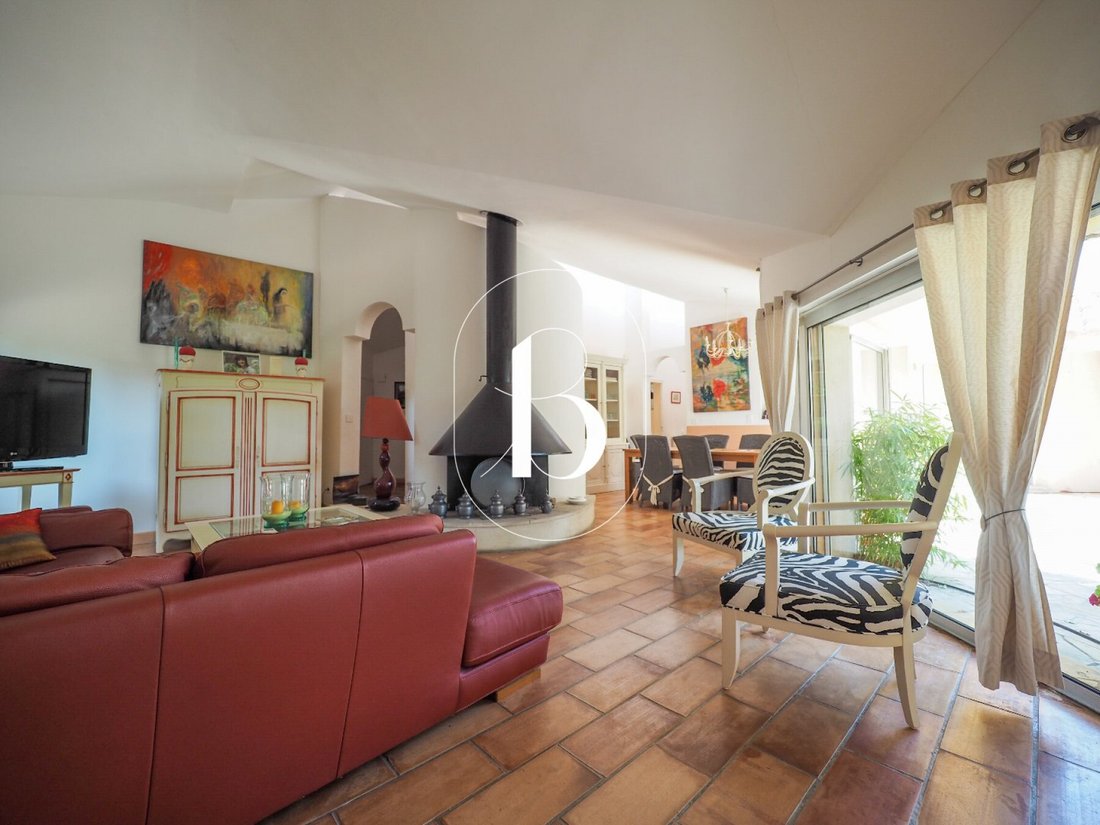 House in Uzès, Occitania, France 3 - 16246783