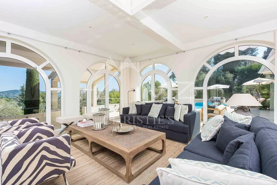 Villa in Mougins, Provence-Alpes-Côte d'Azur, France 5 - 12506920