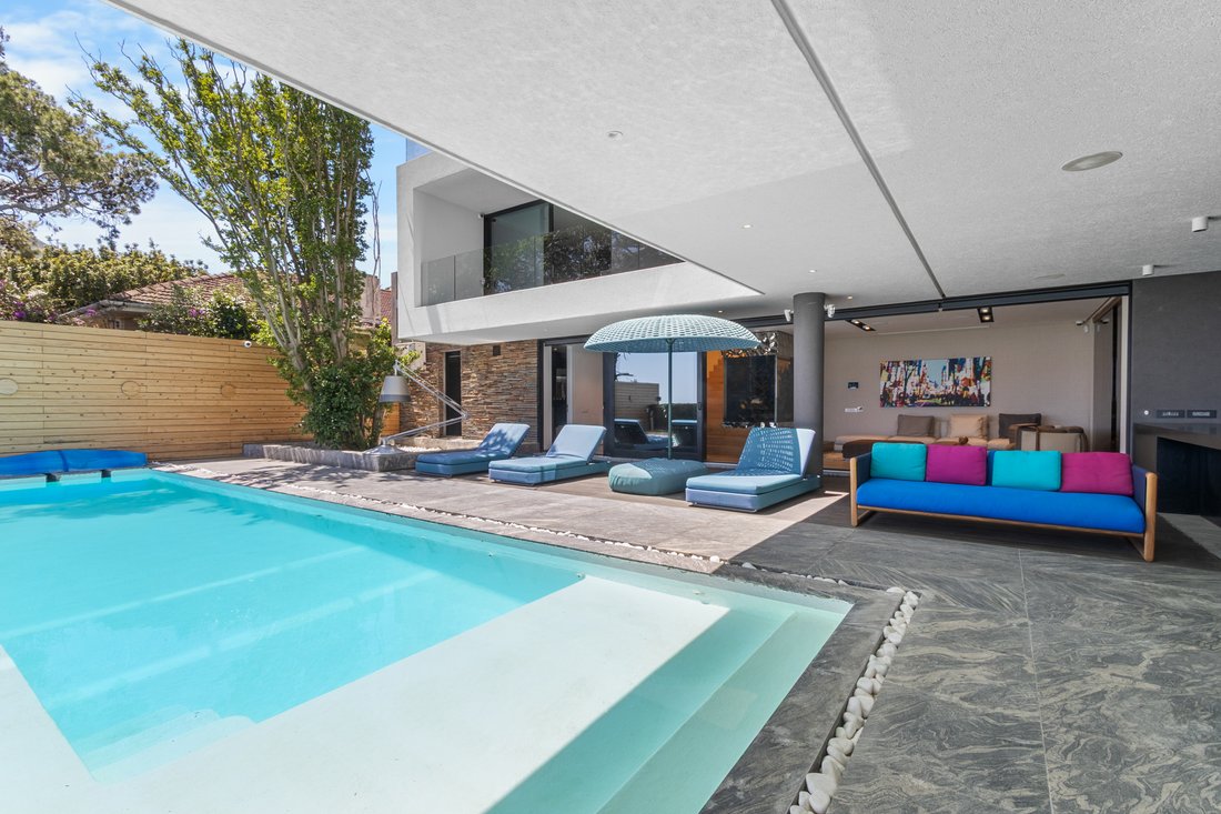 Country House in Bakoven, Cape Town, South Africa 5 - 16539940
