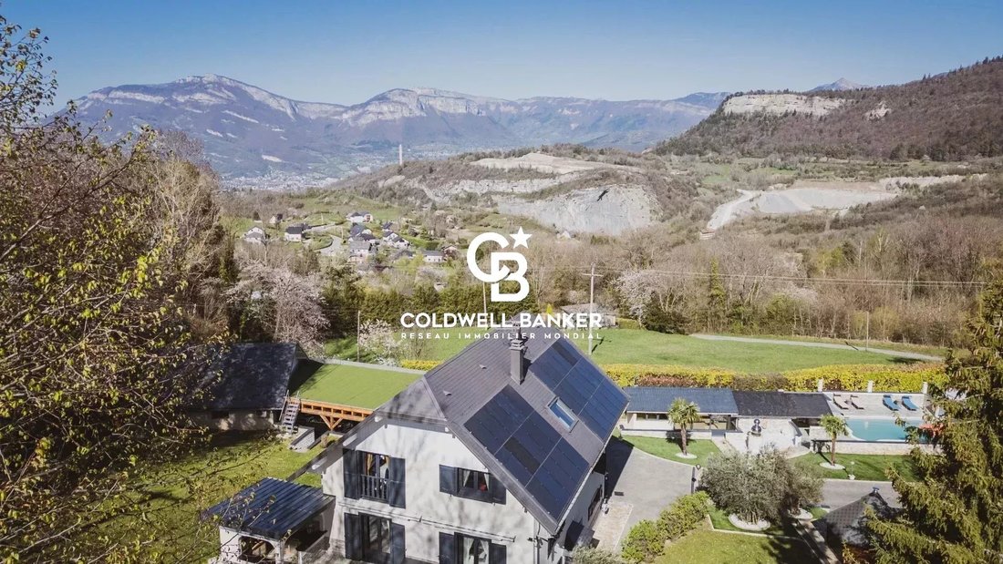 House in Montagnole, Auvergne-Rhône-Alpes, France 1 - 15467264