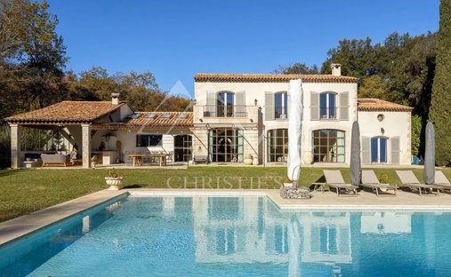 Villa à Saint-Paul-de-Vence, Provence-Alpes-Côte d'Azur, France 1