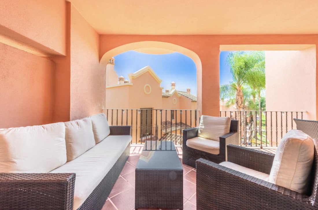 House in Estepona, Andalusia, Spain 4 - 16539492