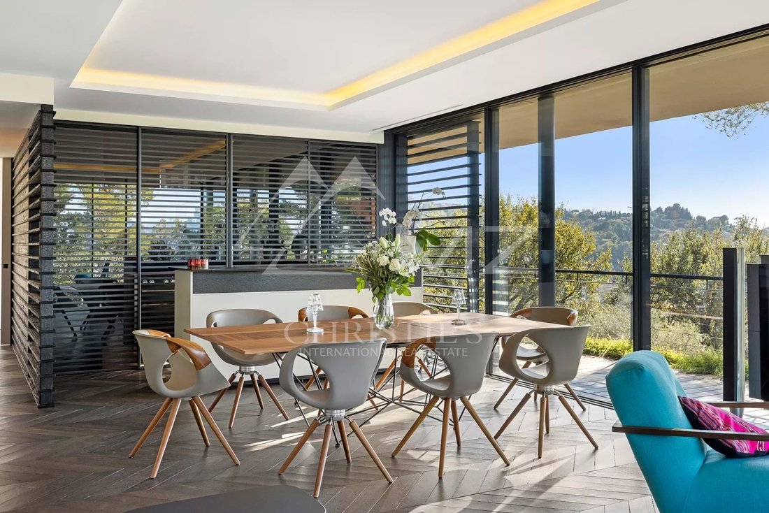 Villa in Mougins, Provence-Alpes-Côte d'Azur, France 4 - 12504512
