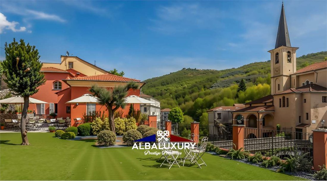 Villa in Borgomaro, Liguria, Italy 2 - 15354728