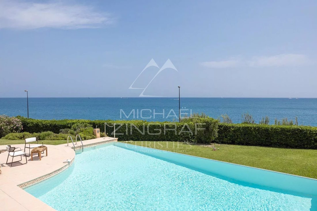 Villa in Antibes, Provence-Alpes-Côte d'Azur, France 4 - 16539530