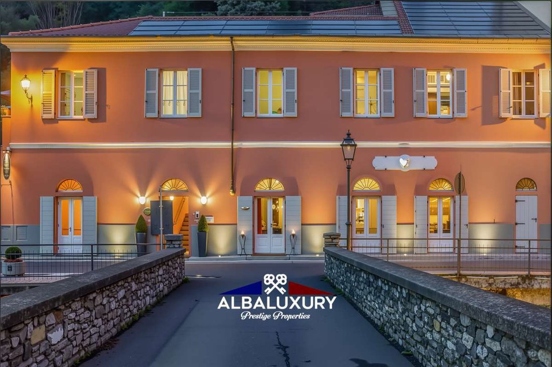 Villa in Borgomaro, Liguria, Italy 5 - 15354728