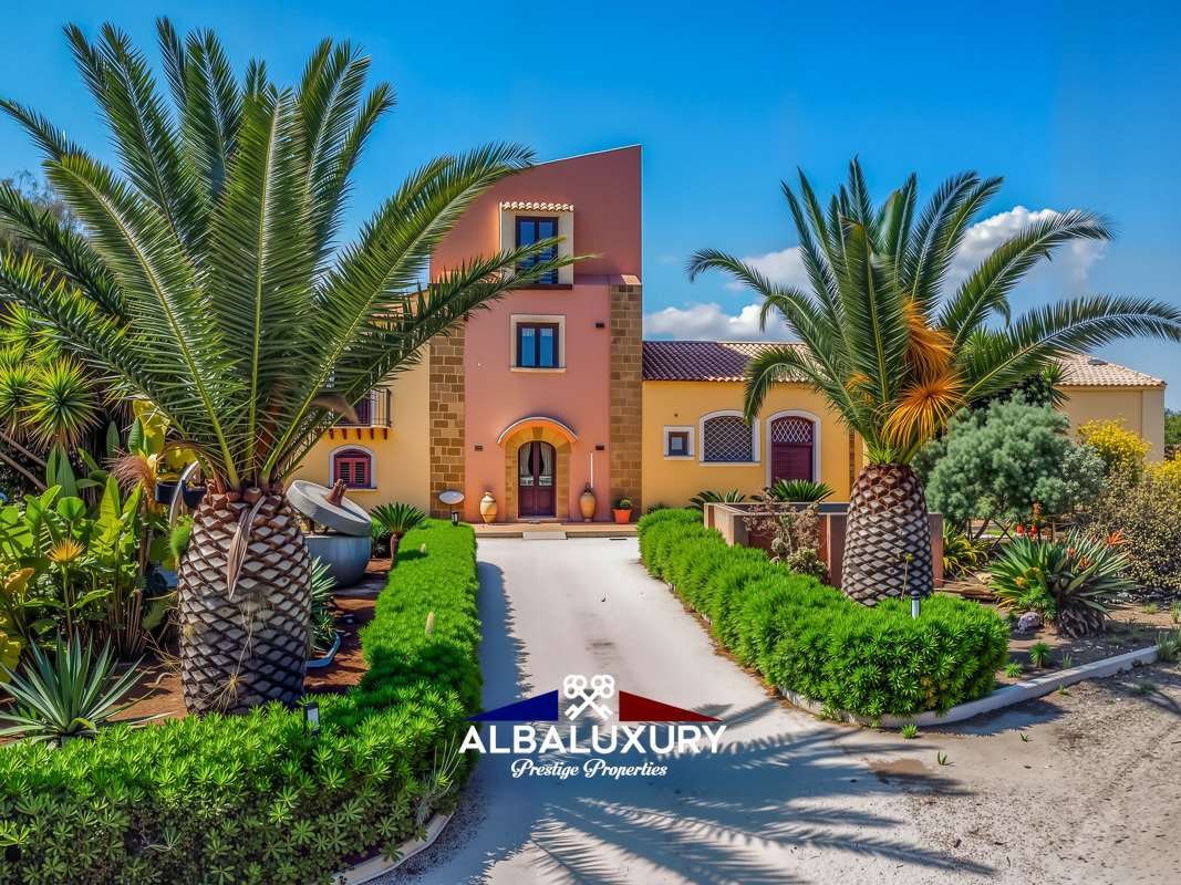 Villa in Sciacca, Sicily, Italy 2 - 15347355