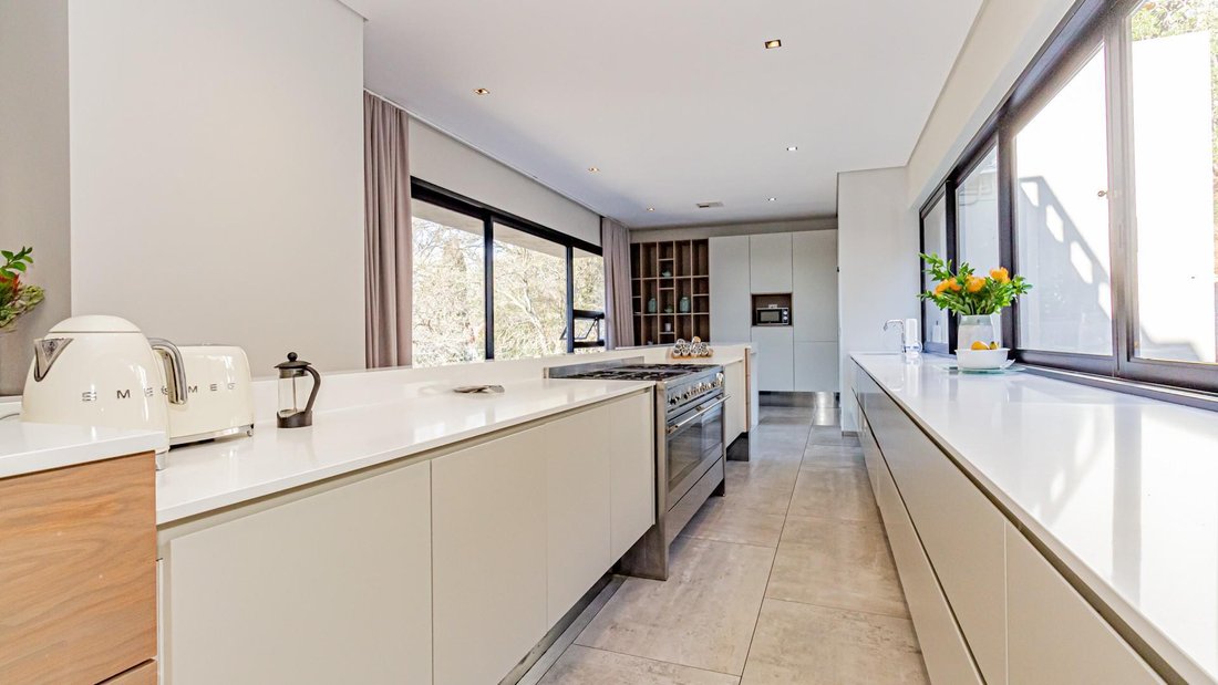 House in Johannesburg, Gauteng, South Africa 3 - 16540542