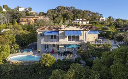 Villa à Mandelieu-la-Napoule, Provence-Alpes-Côte d'Azur, France 1
