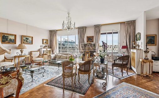 Apartment in Porte Dauphine, Paris 16e Arrondissement, Paris 1