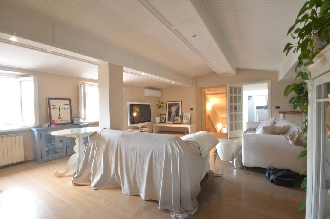 Apartment in Historic Center, Lucca, Tuscany 2 - 16538776