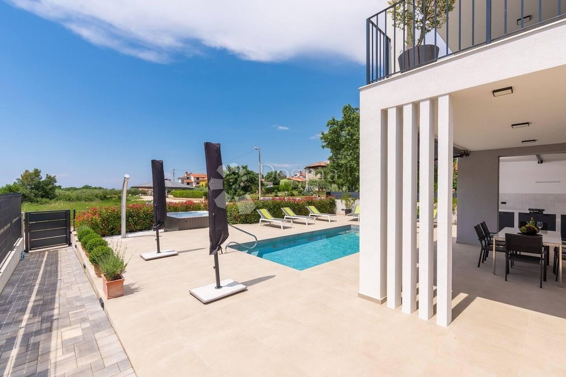 House in Porec, Istria County, Croatia 3 - 16541062