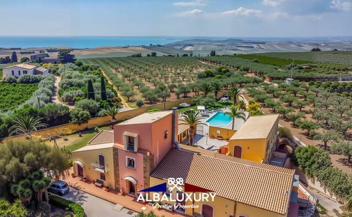Villa in Sciacca, Sicily, Italy 1