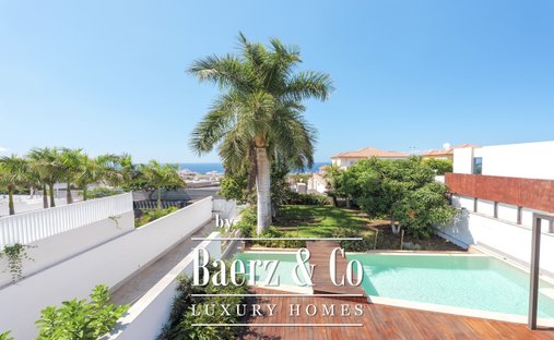 Villa in Costa Adeje, Adeje, Canary Islands 1