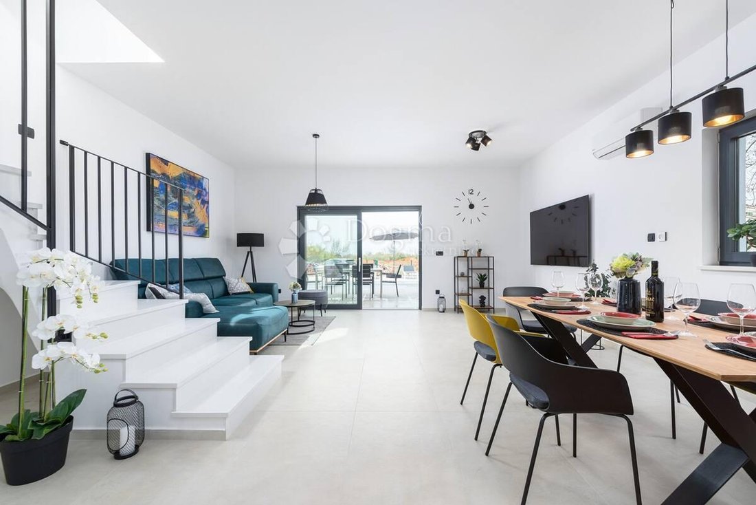 House in Porec, Istria County, Croatia 4 - 16541062
